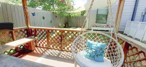 Grove House •Spacious 5BR Retreat •Minutes to TAMU - Image 4