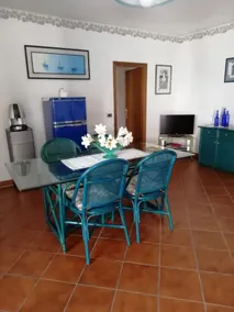 Cosy Appartement close to the Lake with pool - Image 2