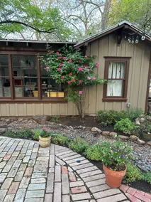 Garden Guesthouse near McK Square - Image 4
