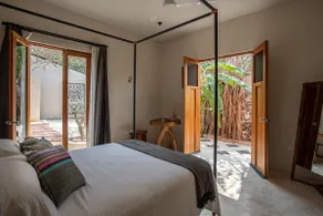 Luxury home in the heart of Merida Centro - Image 5