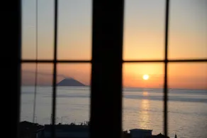 Tropea sea view  villa ,air condition three bedrooms. - Image 5