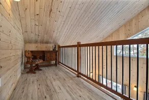Le Chalet de L'Érablière / Northfield Lake - Image 3