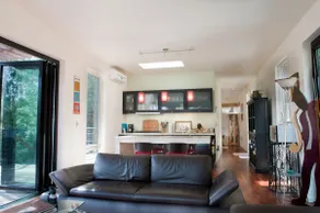 Lotus Lake House - Image 4