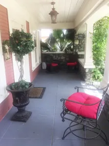 Full Apartment 2Bedrms 1Bath 1,050Sqft Prvt Prkng - Image 3