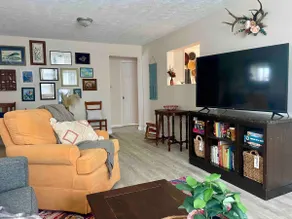 Fealy House - Eclectic Charmer in the heart of WV - Image 2