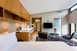 Affordable Beachside Studio | Near Beach & Train - Image 3