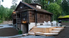 Large charming cottage 50m from lakefront and lift - Image 2