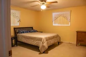 Suburban 3 bedroom - Image 3