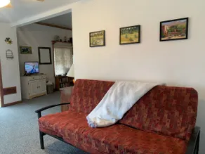 Original Charming 2 Bedroom Retreat - Image 3