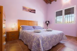 Air-conditioned dream house with private pool & air conditioning - Image 3