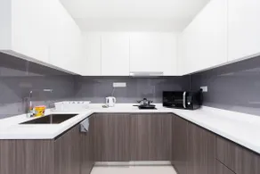 Modern, High Floor Suasana Suites 05 in JB - Image 5