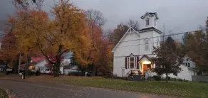 A Unique Church House Experience with Lake Access! - Image 2