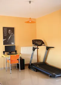 George’s Home - Image 4
