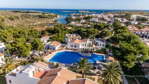 Menorca Holidays fully equipped apartment - Image 4