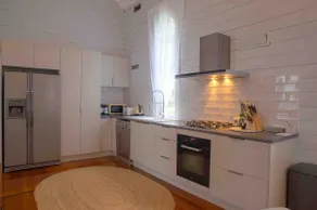 The Seaside Chapel-Boutique Escape in Port Fairy - Image 4