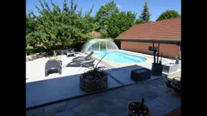 Nice cottage in a quiet and welcoming property. - Image 5