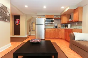 Modern DC Northwest Apartment with Parking Spot - Image 5