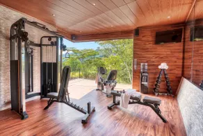 1-BR Riverfront apartment with extra sleeping loft - Image 3