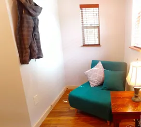 Eco-Tiny House in SE Medford - Image 4