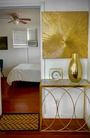 Peaceful, Artsy Retreat Near Everything in LA - Image 3