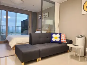 Smart travel life - Infinity pool scheduled to open in July / High floor view / Game room with game consoles / OTT available - Image 4