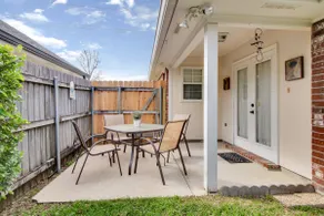 Home on Sunstone! Fast WIFI & conveniently located - Image 5