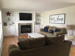 3 BR Seaside Home/Great Neighborhood-Walk to Beach - Image 2