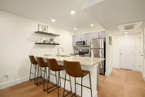 Cozy Home Away from Home Condo<15 min to downtown! - Image 2