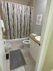 Modern 4 beds ~GTA~ Mississauga House - Image 4