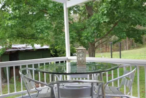 Pepper Tree country house on the Granite Belt - Image 4