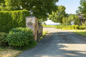 Burgess Vineyard Accommodation - Image 2