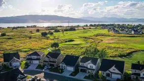 Winter Sale! Little Utah—Private Entry Golf Views! - Image 2