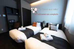 Miki's Apartment, 402 [All rooms air conditioned & 120 ㎡] 3 bedrooms, all with bathrooms/2-minute walk to the subway/V. - Image 3