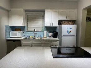 “Oceanview Hideaway - Coastal Condo” - Image 4