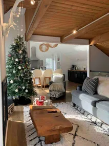 Mid Century Modern 5Br Sleep 10 Southcott Retreat - Image 3