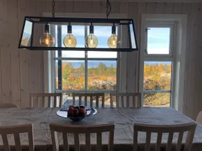 Cabin with a view of snow-proof Lygna. - Image 4