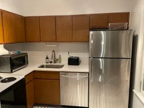 Plenty of room in Capitol Hill close to everything - Image 4