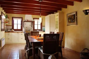 Picturesque vacation home in Andratx - Image 4