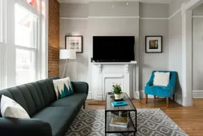 Cozy Victorian Townhome, Trendy Lohi Neighborhood. - Image 2