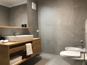 Apartment42 - Image 5