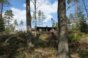 Cozy cabin with a great view of the pond - Image 2