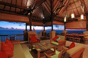 Batu Tangga - Big Blue Oceanfront View & Pool - Image 4