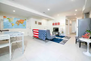 Modern 1BR Garden Apt. in Classic DC Row House - Image 2