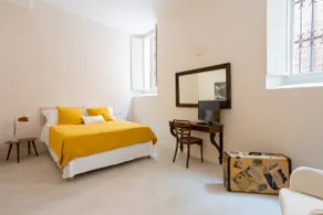 Palazzo Sabbioni Luxury apart 2 rooms - Image 3