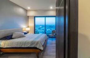 Loft Luxury Level 16 - Image 2
