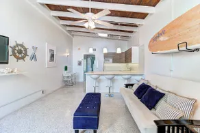 Beachfront Getaway in Siesta Key - Image 2