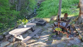 Creek-side Cabin Downtown Boone - Image 3
