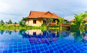 Mali 12 Krabi Sunset Village - Image 4