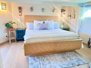 Desert Charm | Cozy Vintage Phoenix Hideaway - Image 3