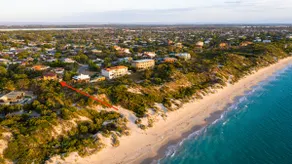 Oceana Sunset - Beachfront family friendly holiday home with amazing ocean views - Image 2
